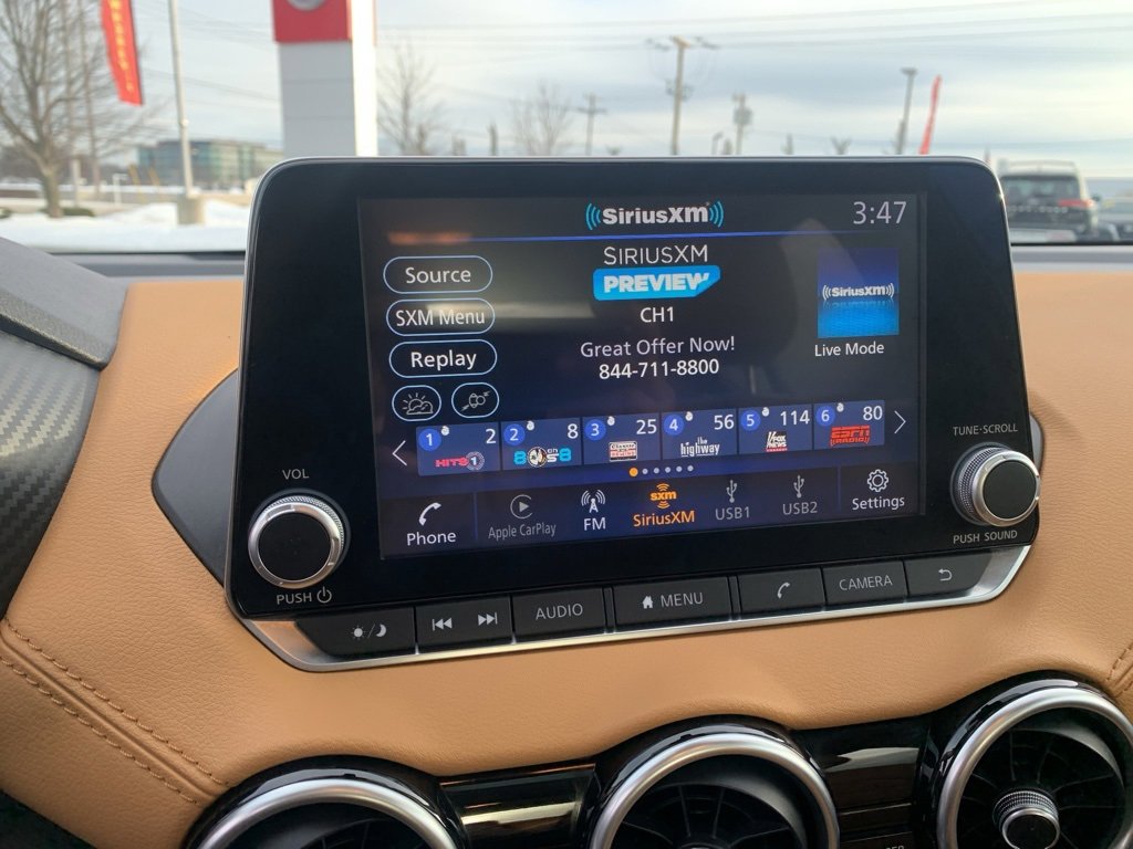 Used 2022 Nissan Sentra SV w/ SV Premium Package image 15