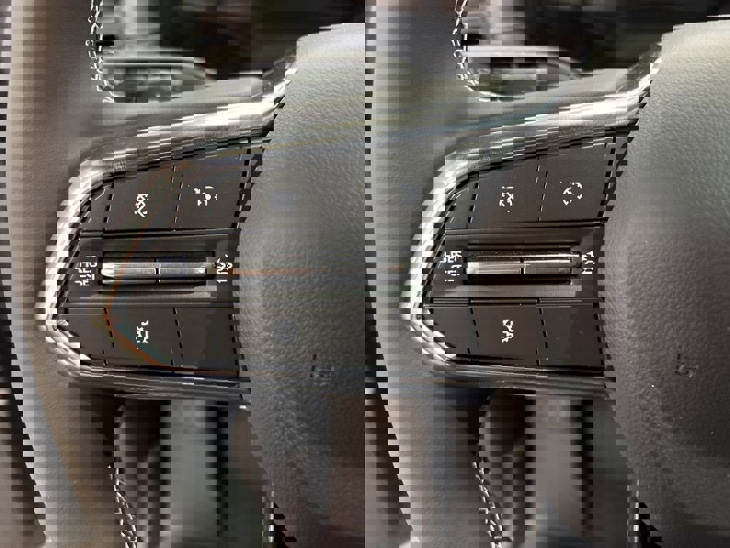 New 2026 Chevrolet Traverse LT AWD/4WD image 21