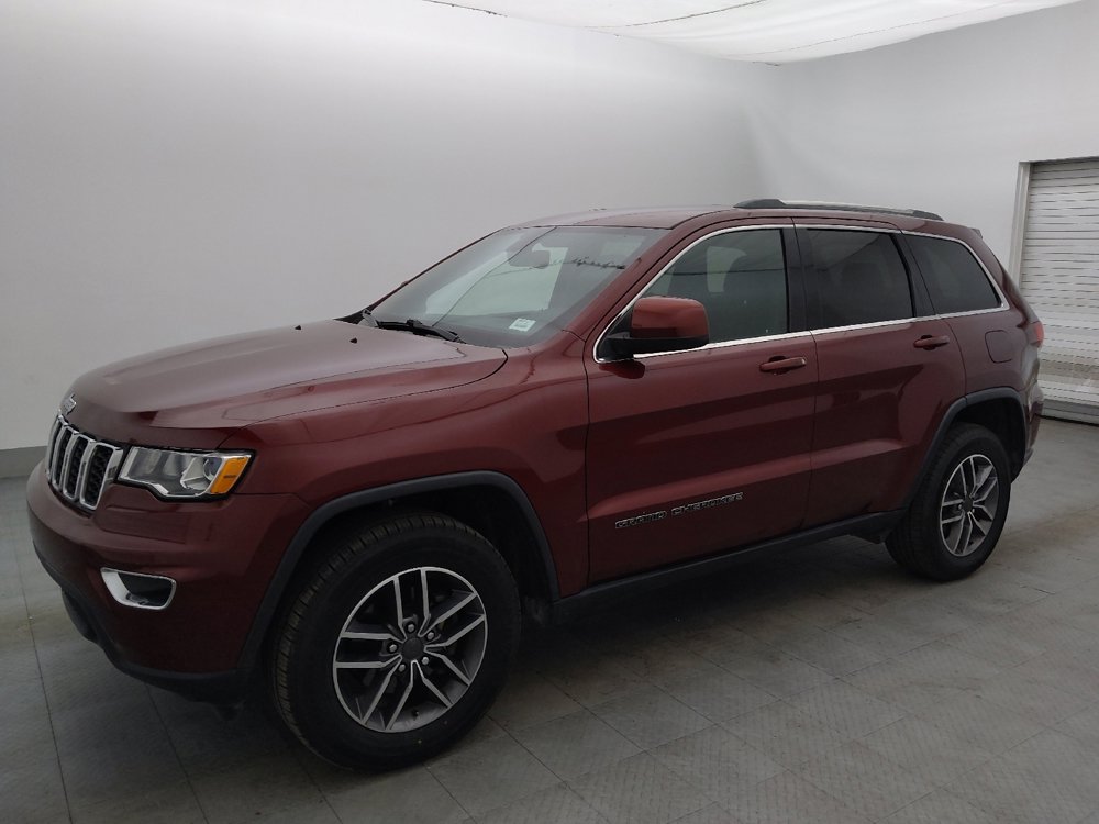 Used 2020 Jeep Grand Cherokee Laredo w/ Security & Convenience Group AWD/4WD image 2