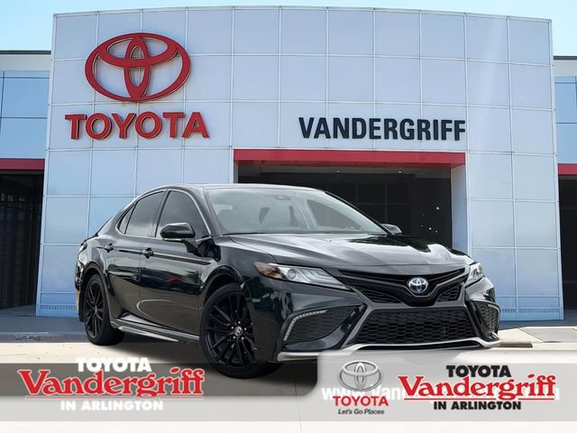 Certified 2024 Toyota Camry XSE w/ Cold Weather Package FWD image 1