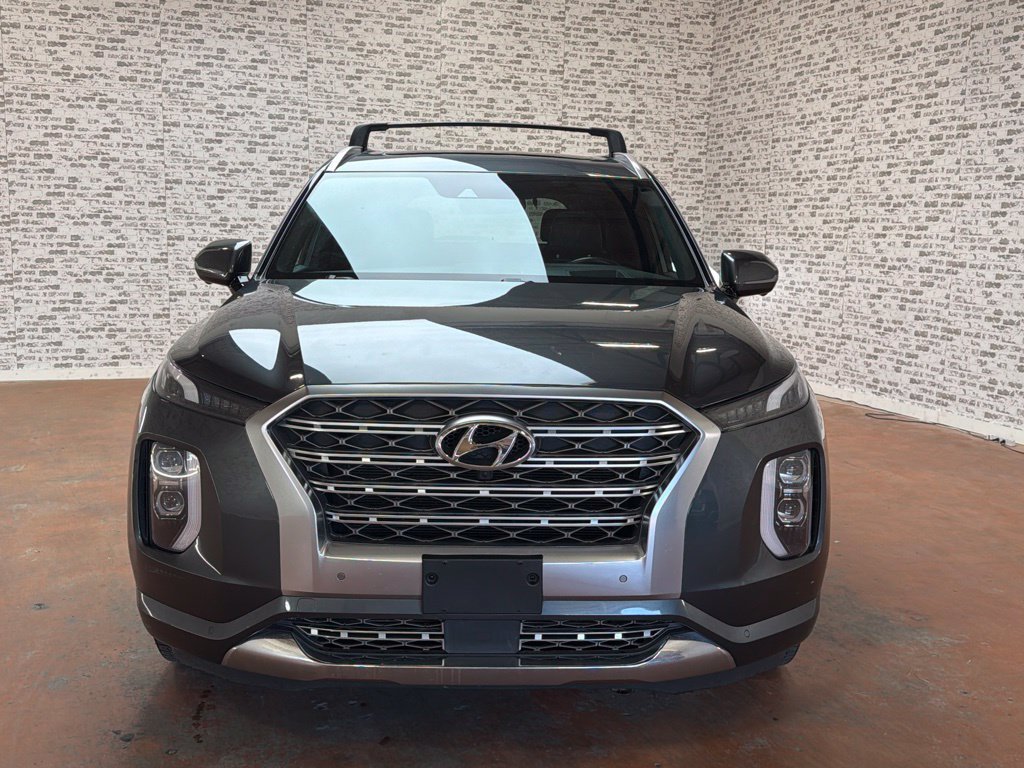 Used 2020 Hyundai Palisade Limited FWD image 2