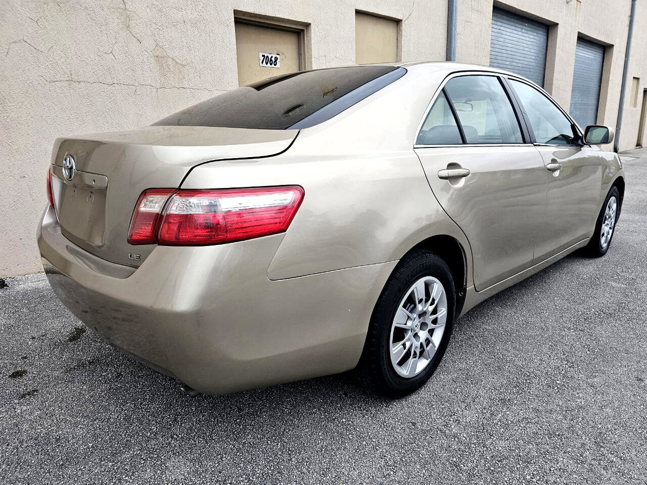 Used 2007 Toyota Camry LE image 17