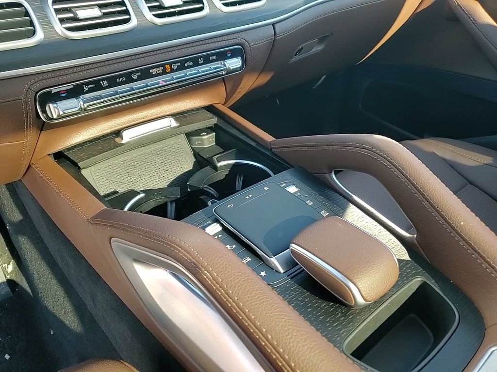 Used 2024 Mercedes-Benz GLE 350 4MATIC image 36