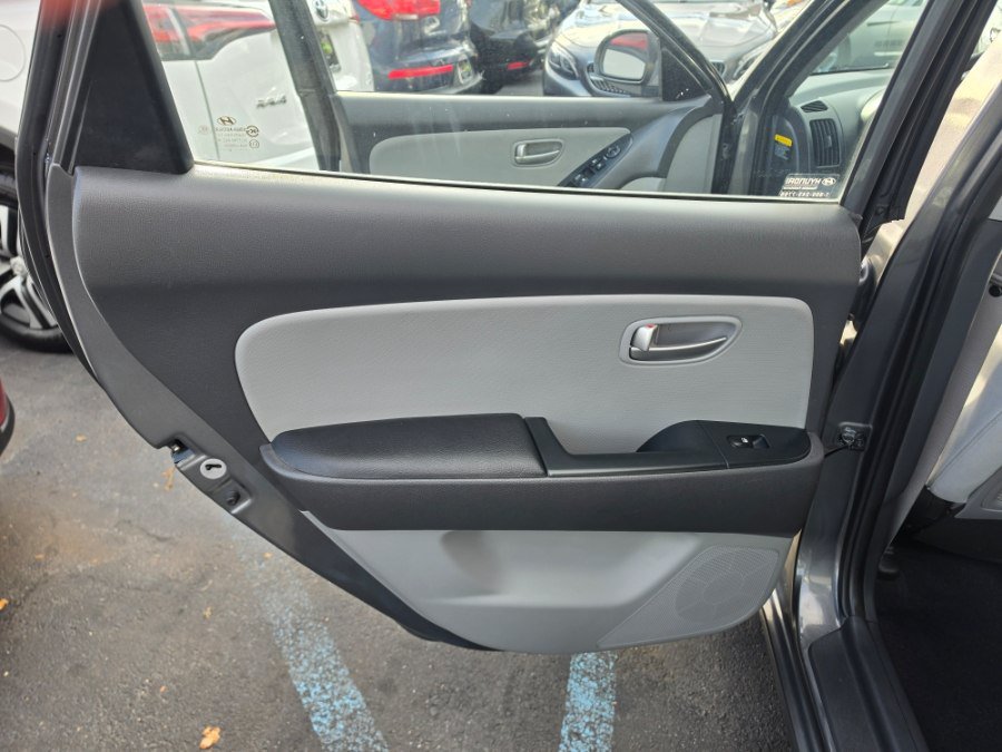 Used 2008 Hyundai Elantra SE FWD image 29