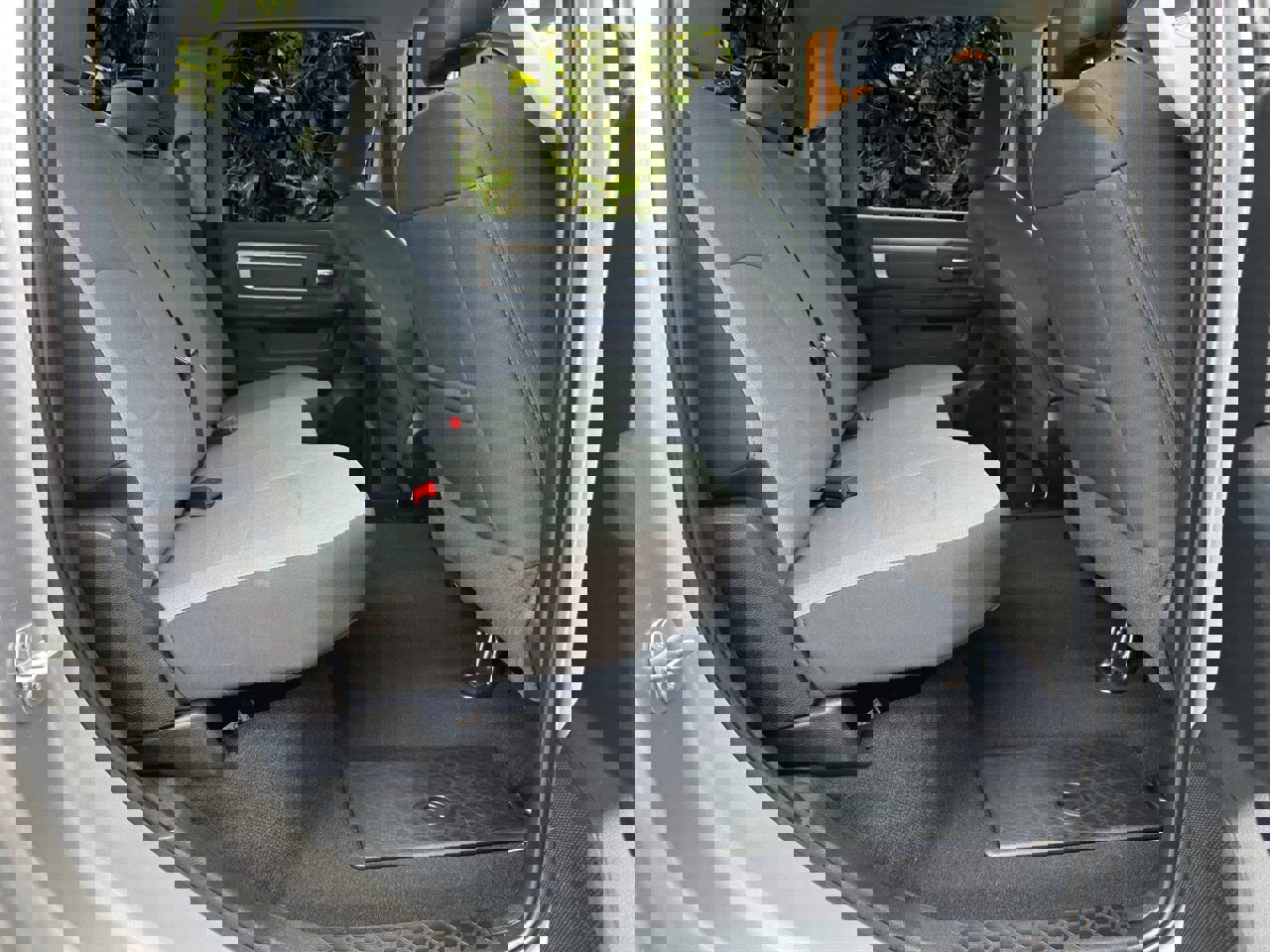 Used 2021 RAM 1500 Classic SLT image 16