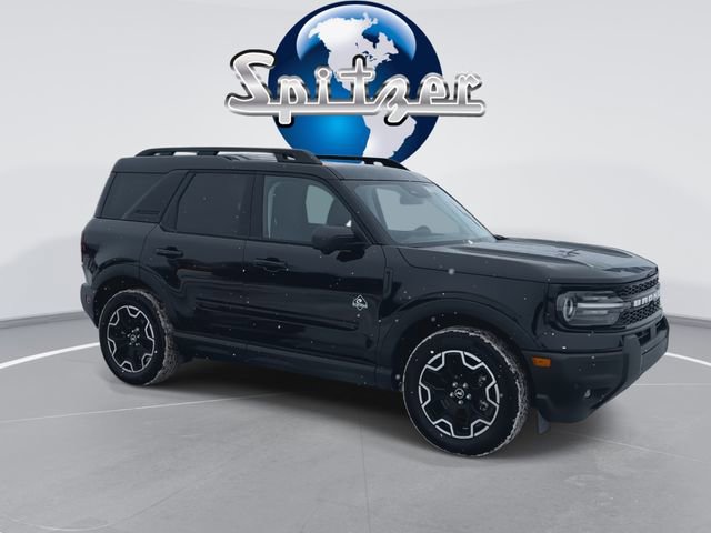Used 2025 Ford Bronco Sport Outer Banks w/ Outer Banks Tech Package+ image 2