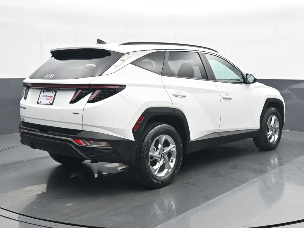 Used 2023 Hyundai Tucson SEL image 6