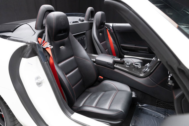 Used 2014 Mercedes-Benz SLS AMG GT Roadster image 11