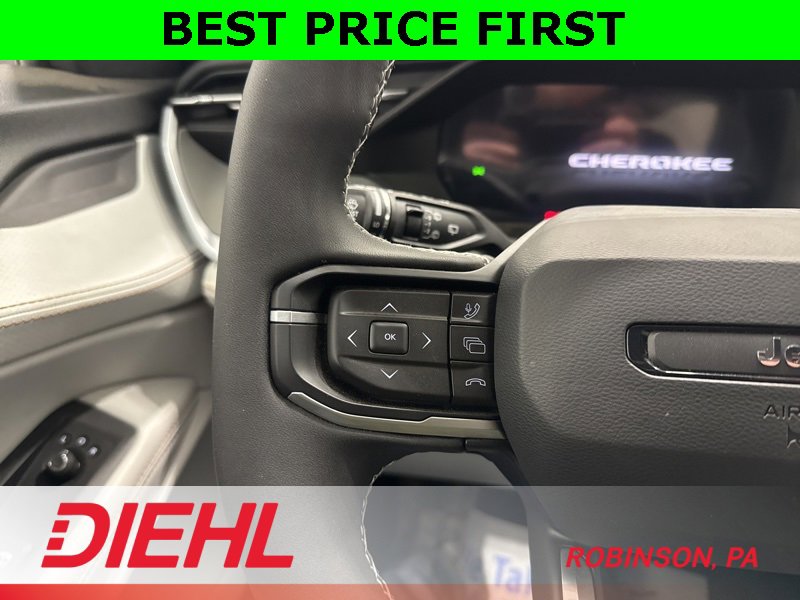 New 2026 Jeep Cherokee Limited image 28