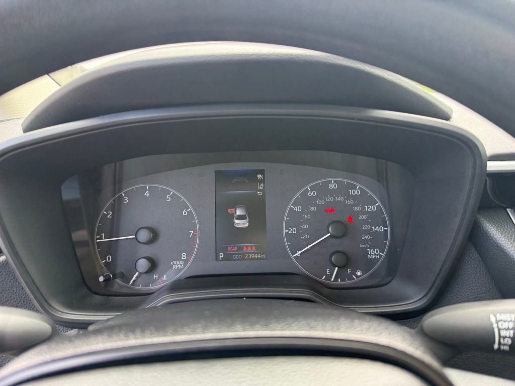 Used 2025 Toyota Corolla LE image 34
