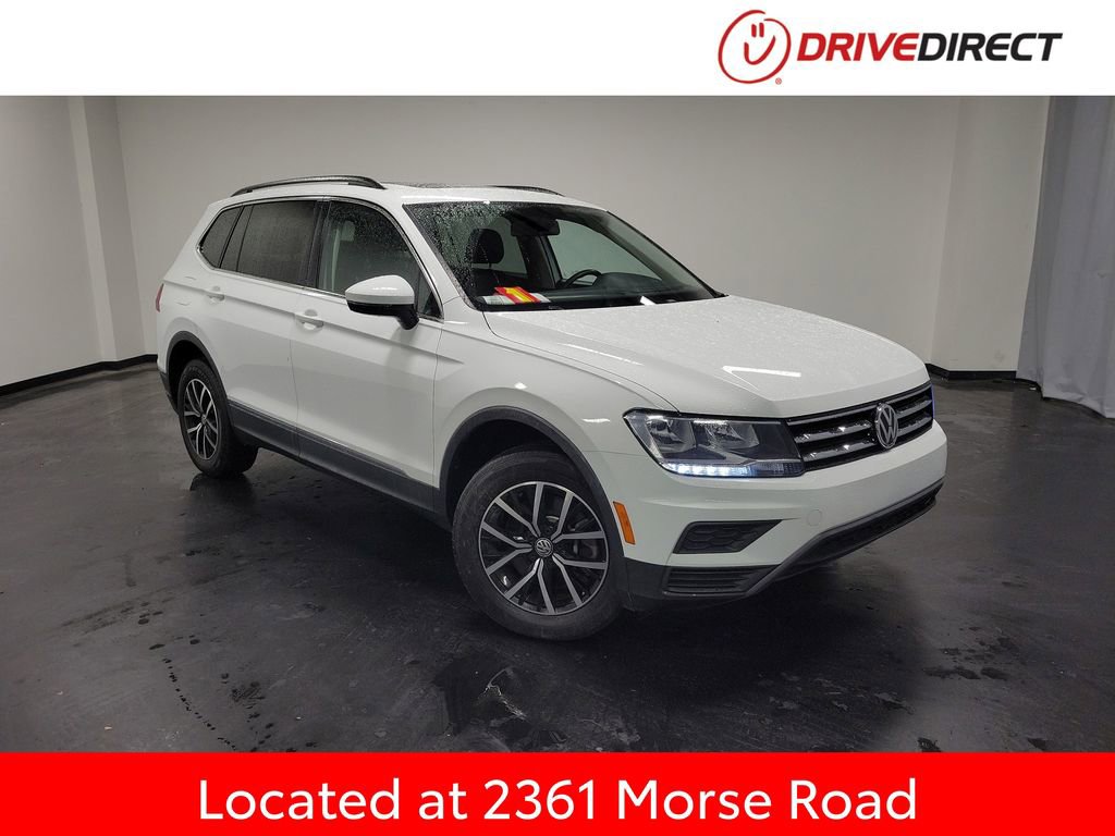 Used 2021 Volkswagen Tiguan SE w/ Panoramic Sunroof Package image 1