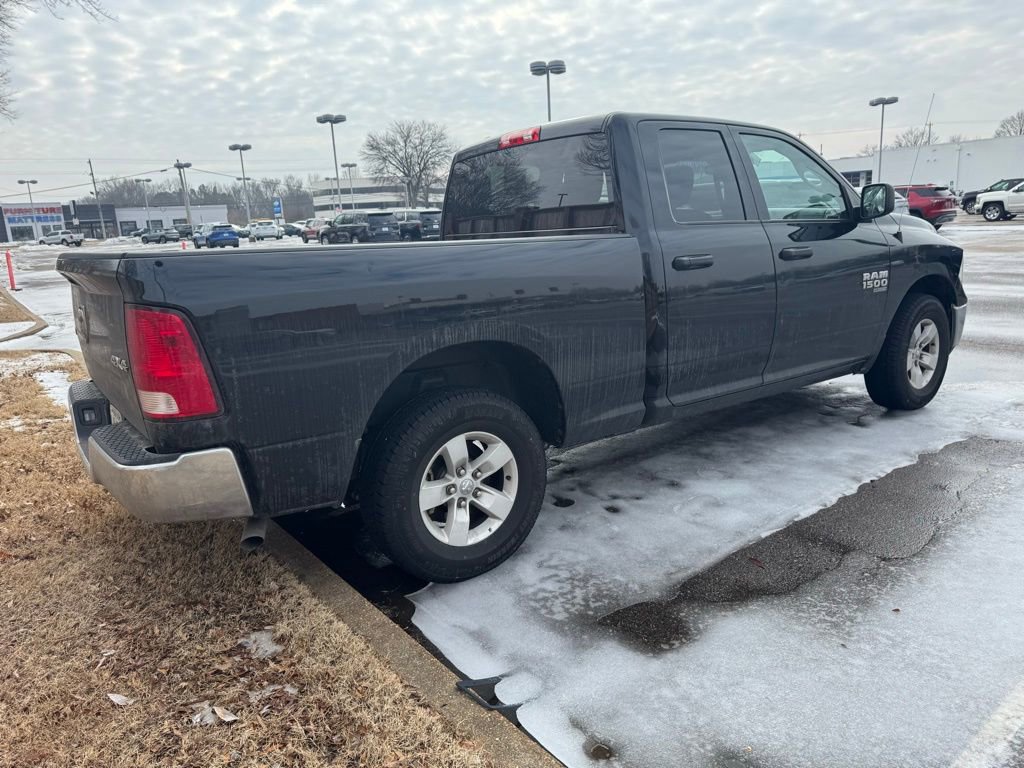 Used 2024 RAM 1500 Classic SLT image 5