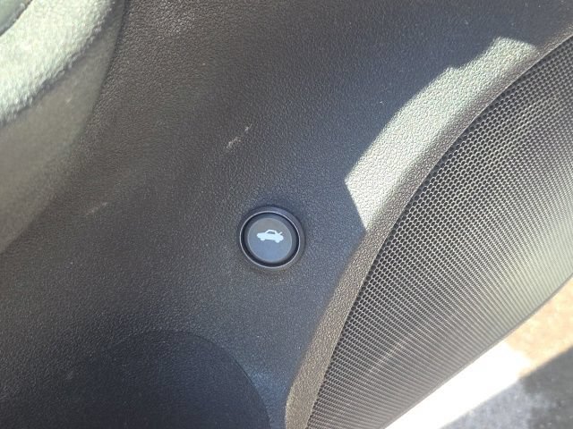 Used 2012 Chevrolet Malibu LT FWD image 19