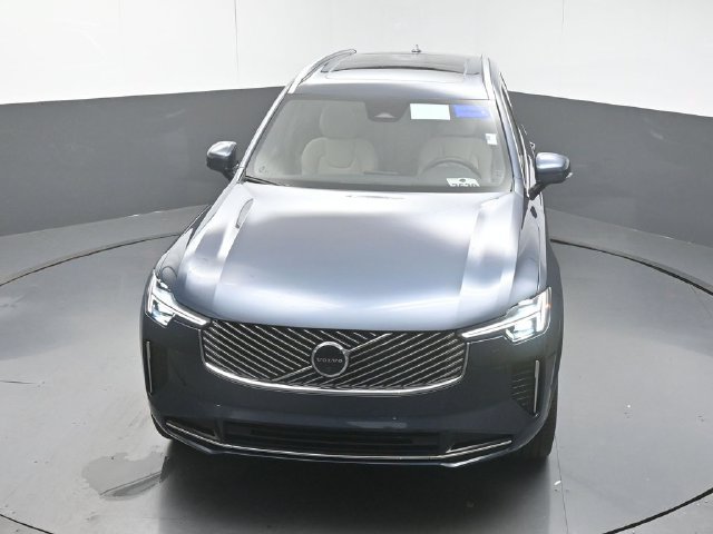 Used 2026 Volvo XC90 B6 Plus w/ Protection Package Premier AWD/4WD image 45