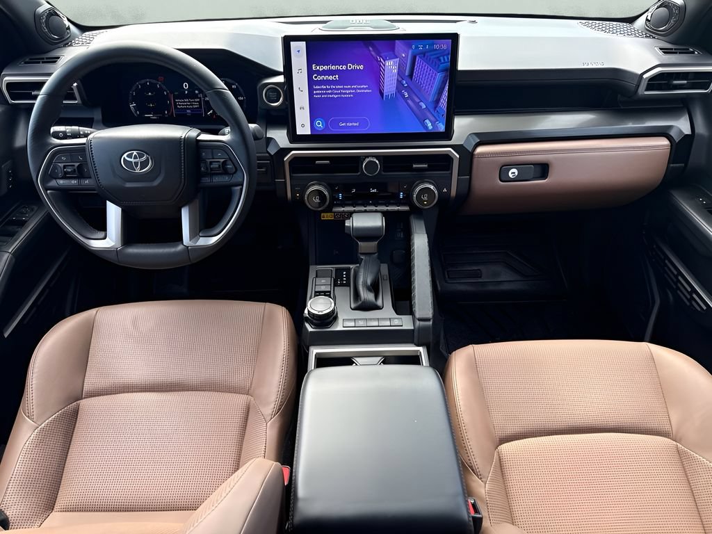 Used 2025 Toyota 4Runner Limited AWD/4WD image 15