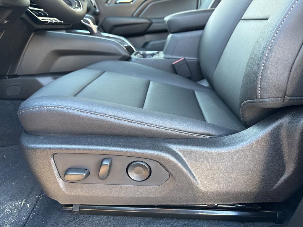 New 2026 GMC Canyon Elevation w/ Convenience Package image 20