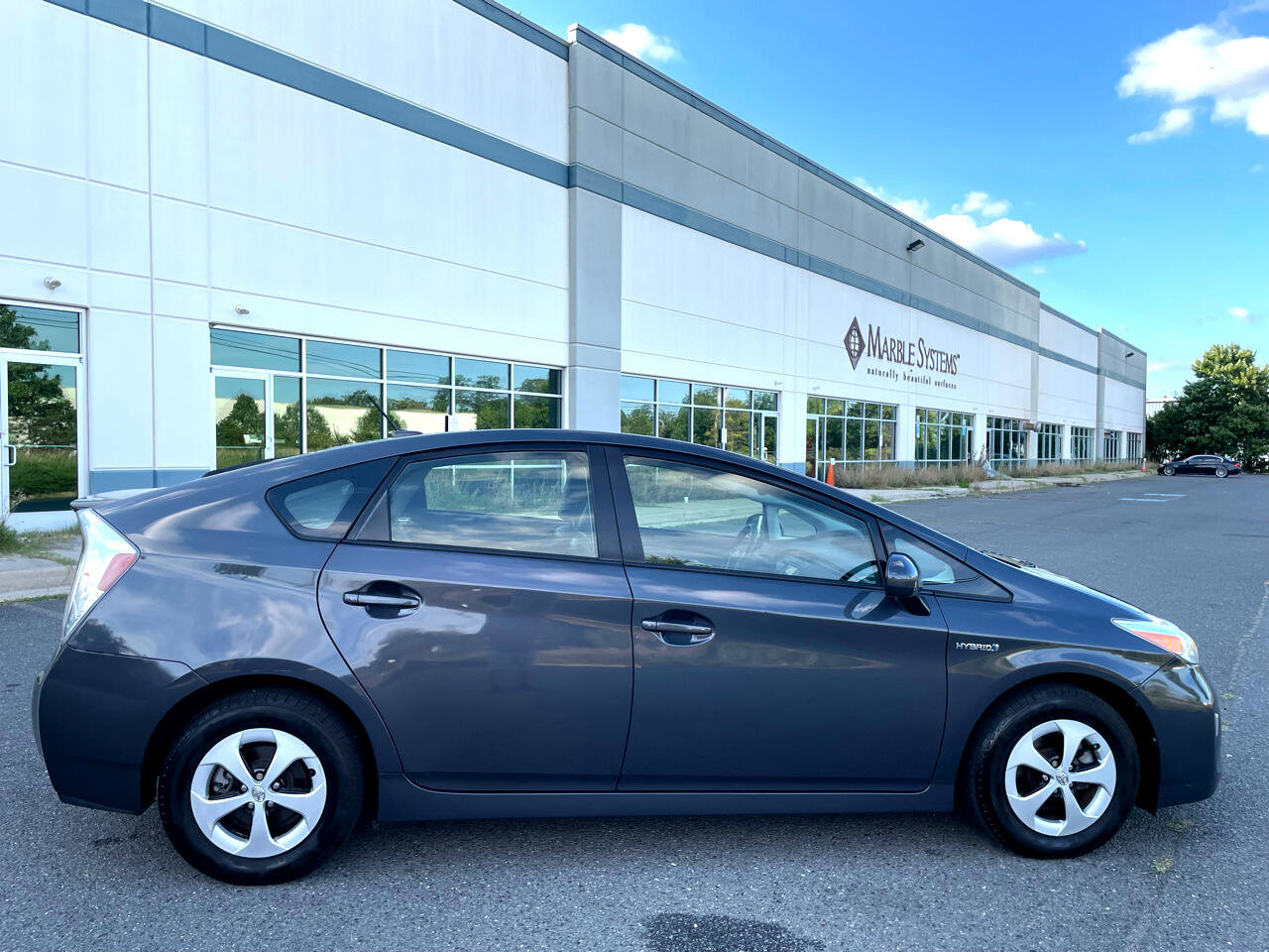 Used 2014 Toyota Prius Three image 9