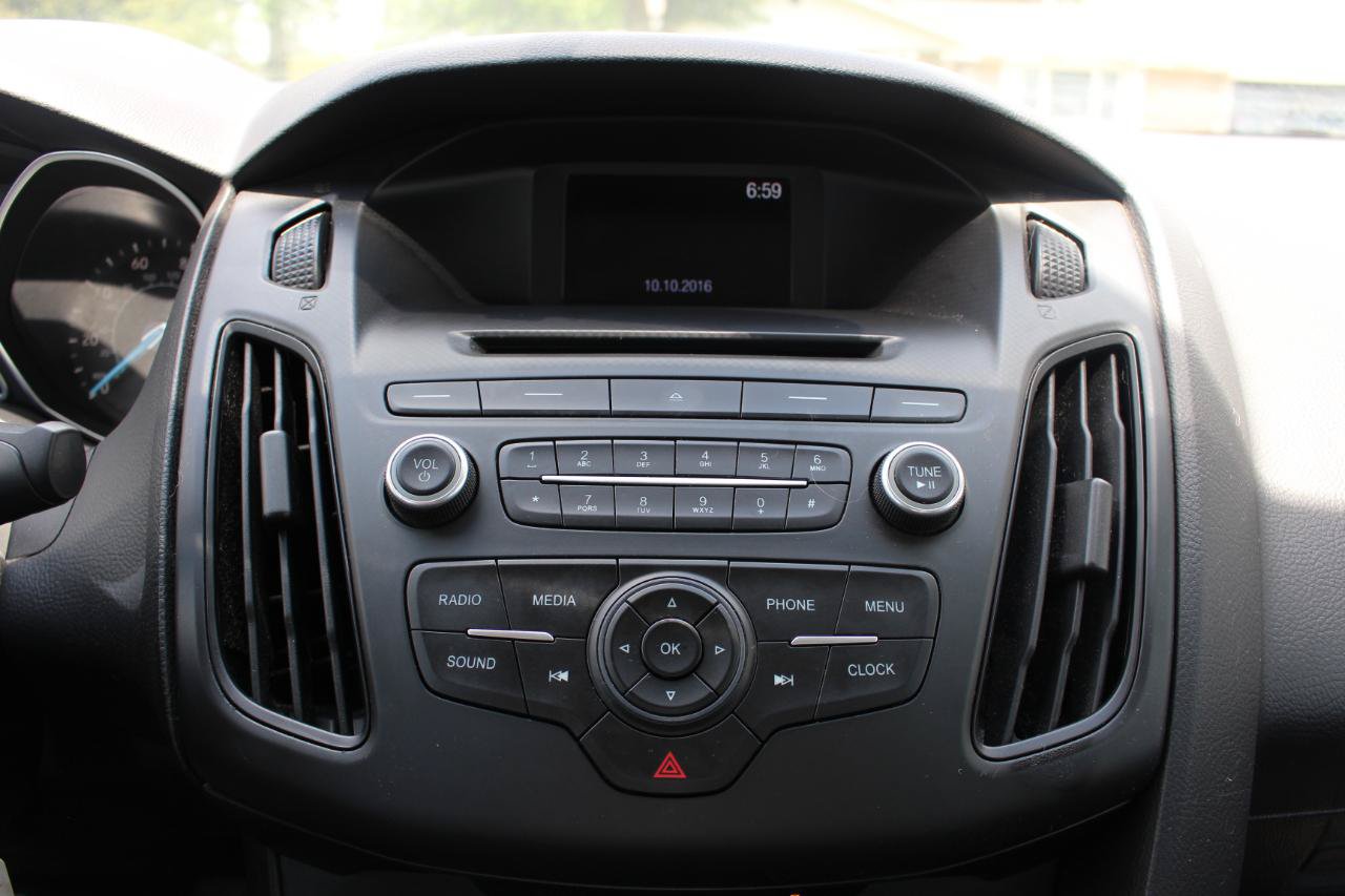 Used 2016 Ford Focus S FWD image 24