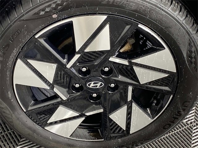 Used 2024 Hyundai Kona SEL image 27