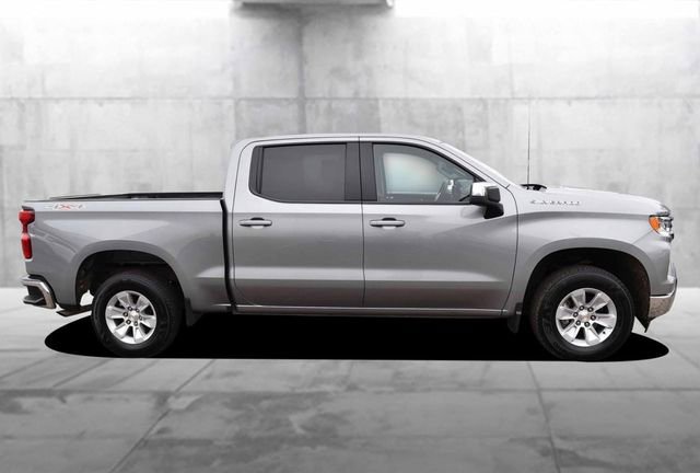 Used 2025 Chevrolet Silverado 1500 LT AWD/4WD image 5
