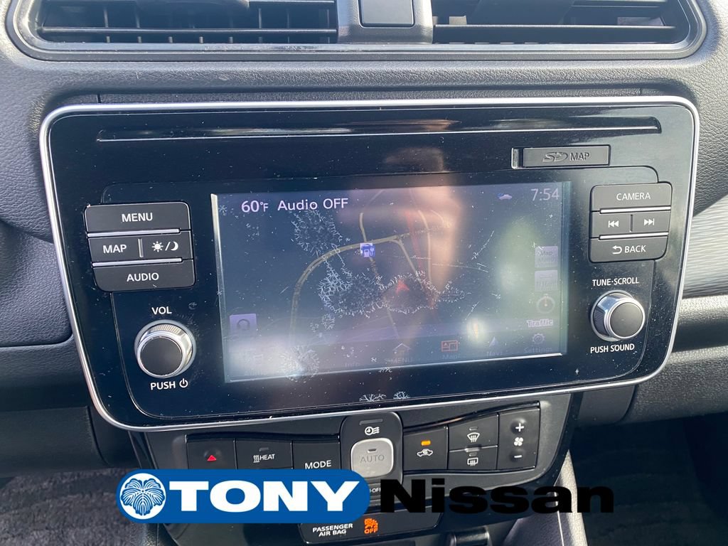 Used 2018 Nissan Leaf SV FWD image 16