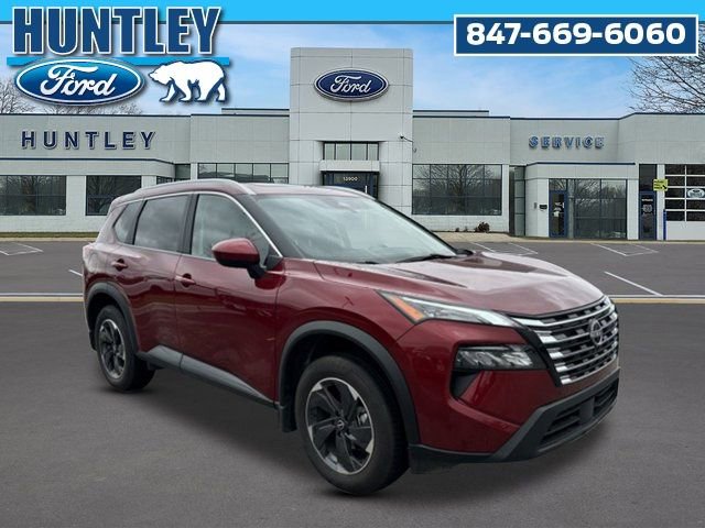 Used 2024 Nissan Rogue SV w/ SV Premium Package image 4