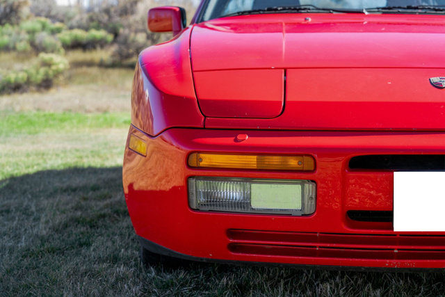 Used 1988 Porsche 944 Turbo image 71
