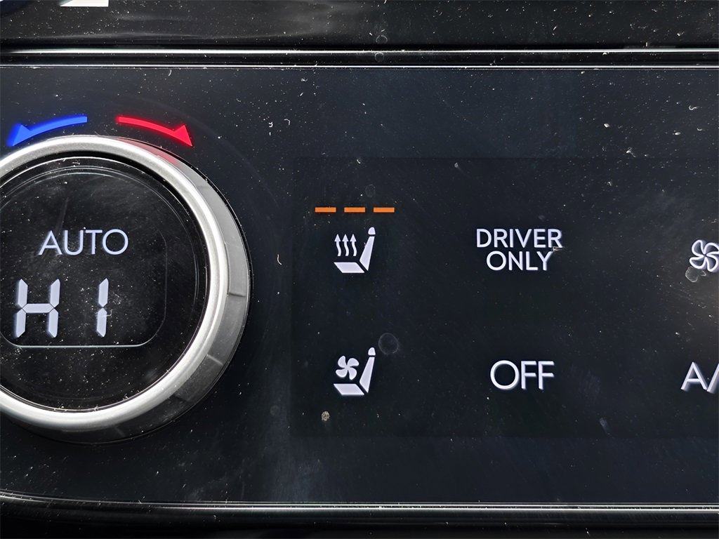 Certified 2025 Hyundai Tucson Limited image 35