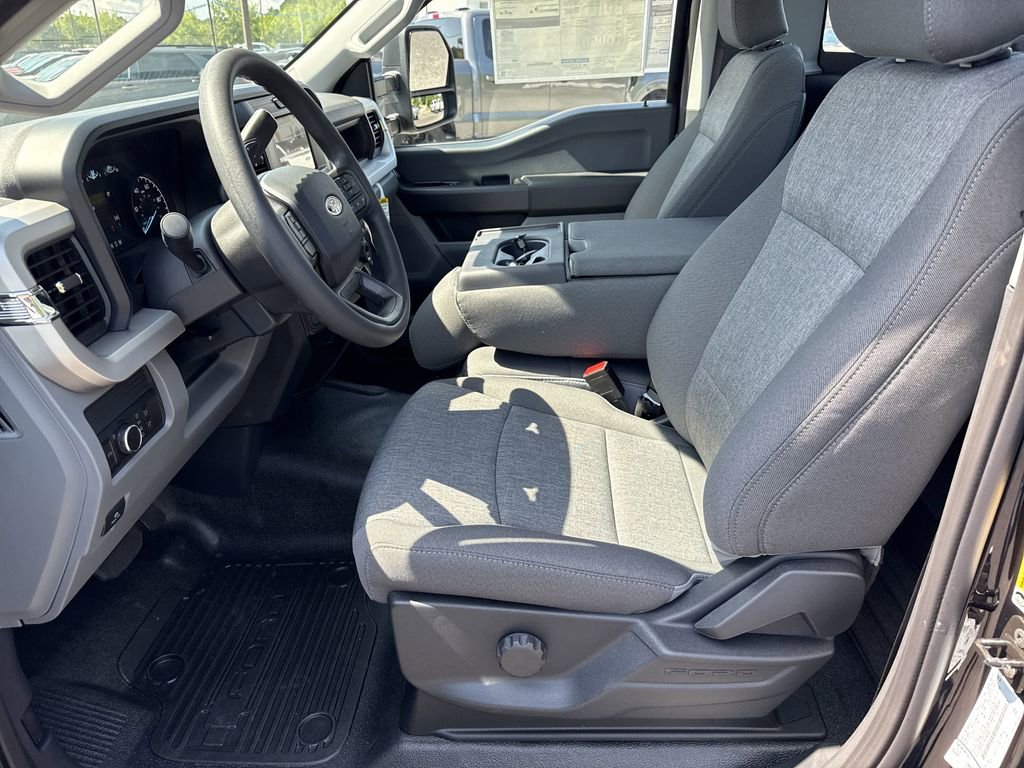New 2025 Ford F350 XL w/ 360-Degree Camera Package image 9