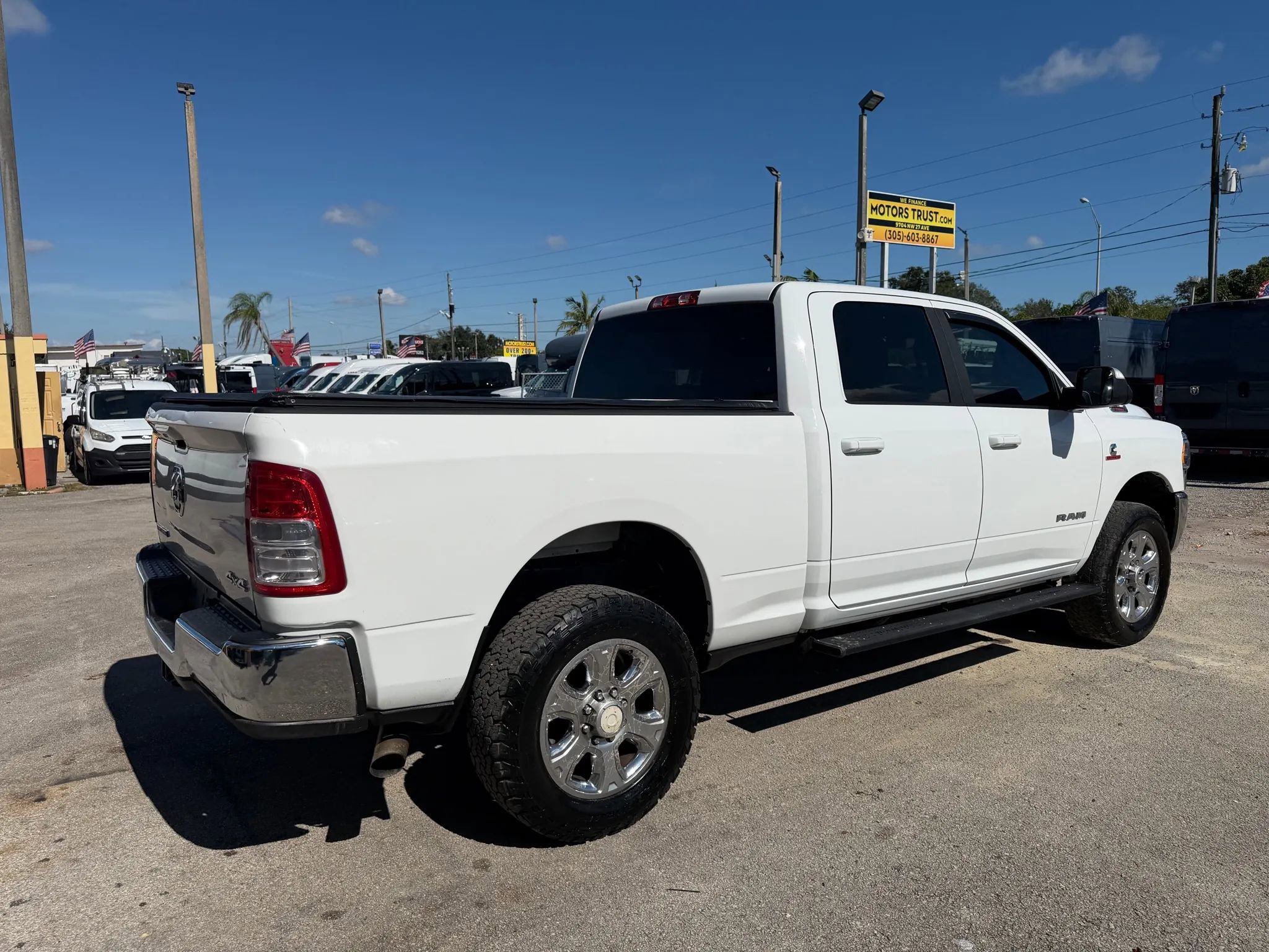 Used 2021 RAM 2500 Big Horn w/ Level 1 Equipment Group AWD/4WD image 5