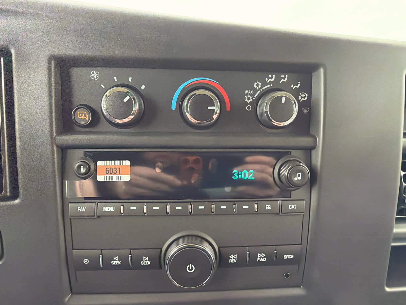 New 2025 GMC Savana 2500 Work Van w/ Driver Convenience Package image 24