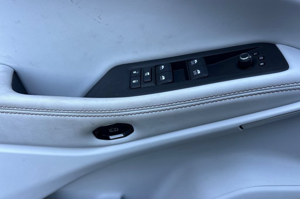 New 2026 Jeep Cherokee Limited AWD/4WD image 11