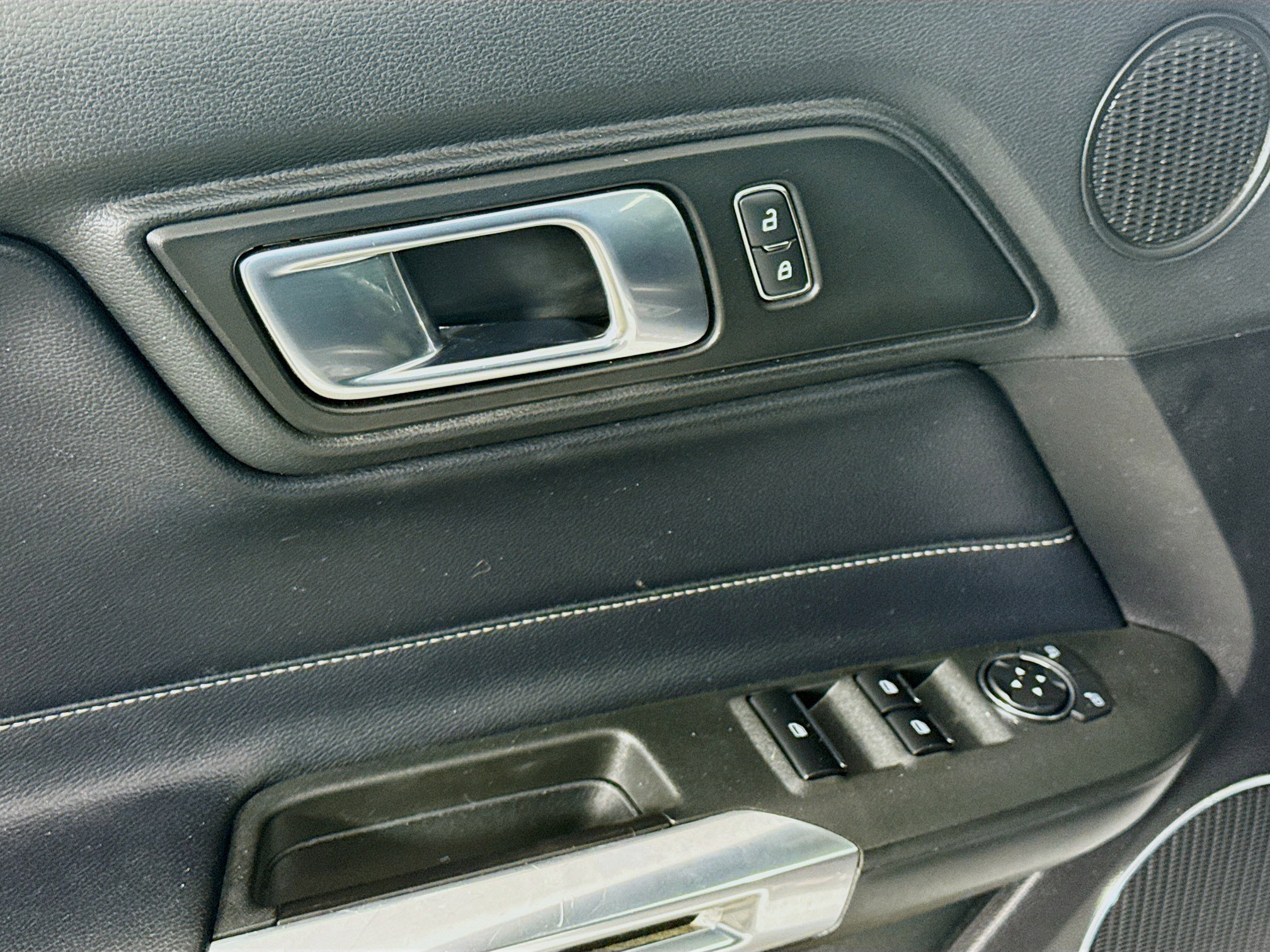 Used 2021 Ford Mustang GT Premium image 24