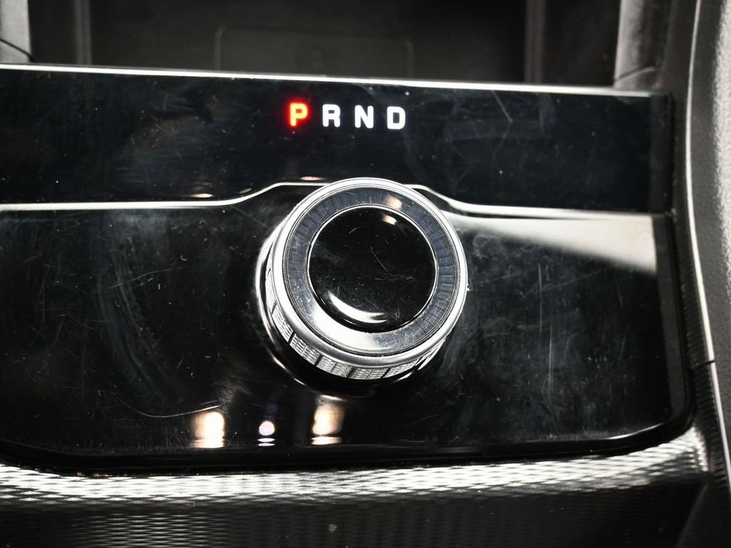 Used 2024 Jeep Grand Cherokee L Laredo image 30