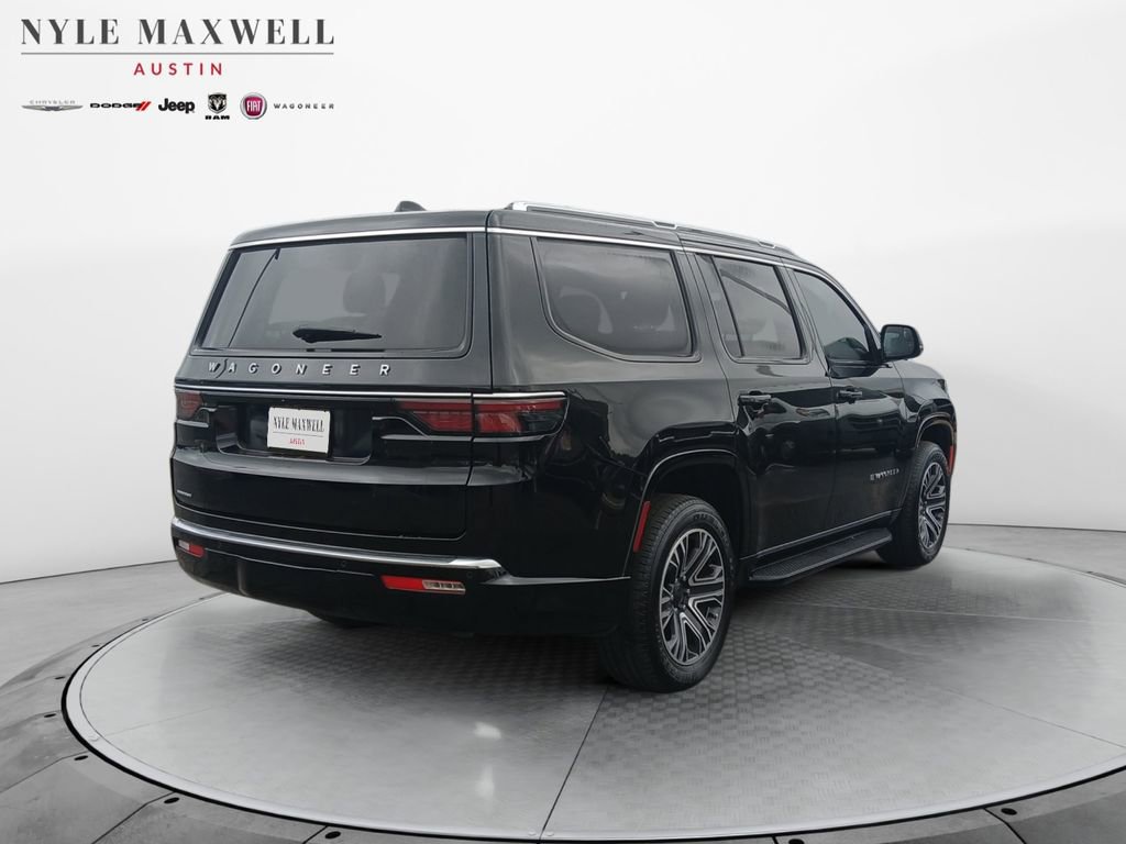 Used 2023 Jeep Wagoneer 4WD w/ Premium Group I image 16