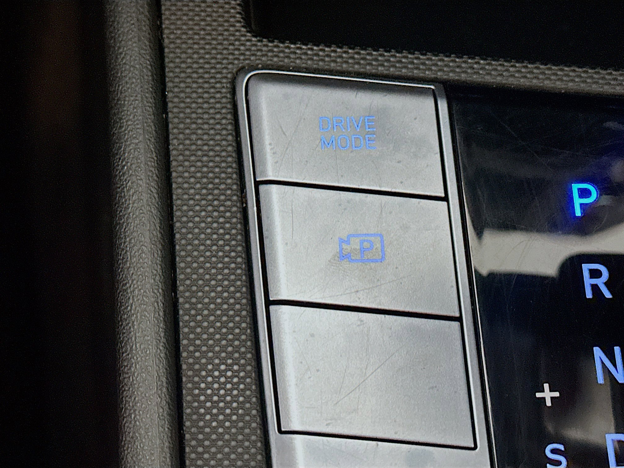 Used 2023 Hyundai Elantra SEL image 25