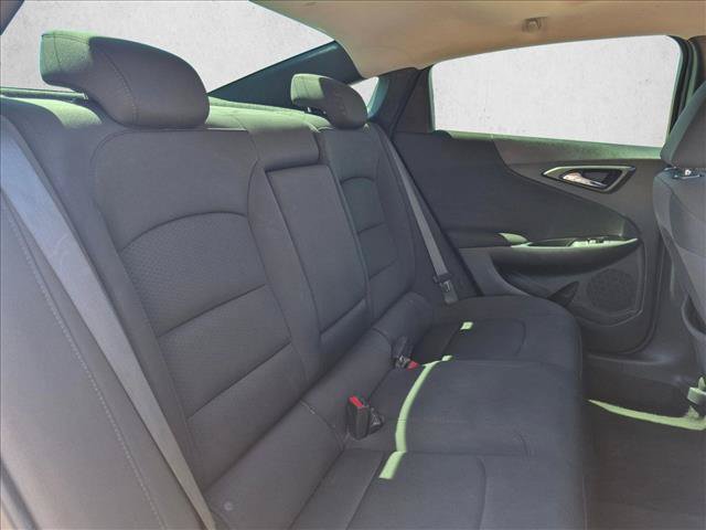 Used 2021 Chevrolet Malibu LT FWD image 26