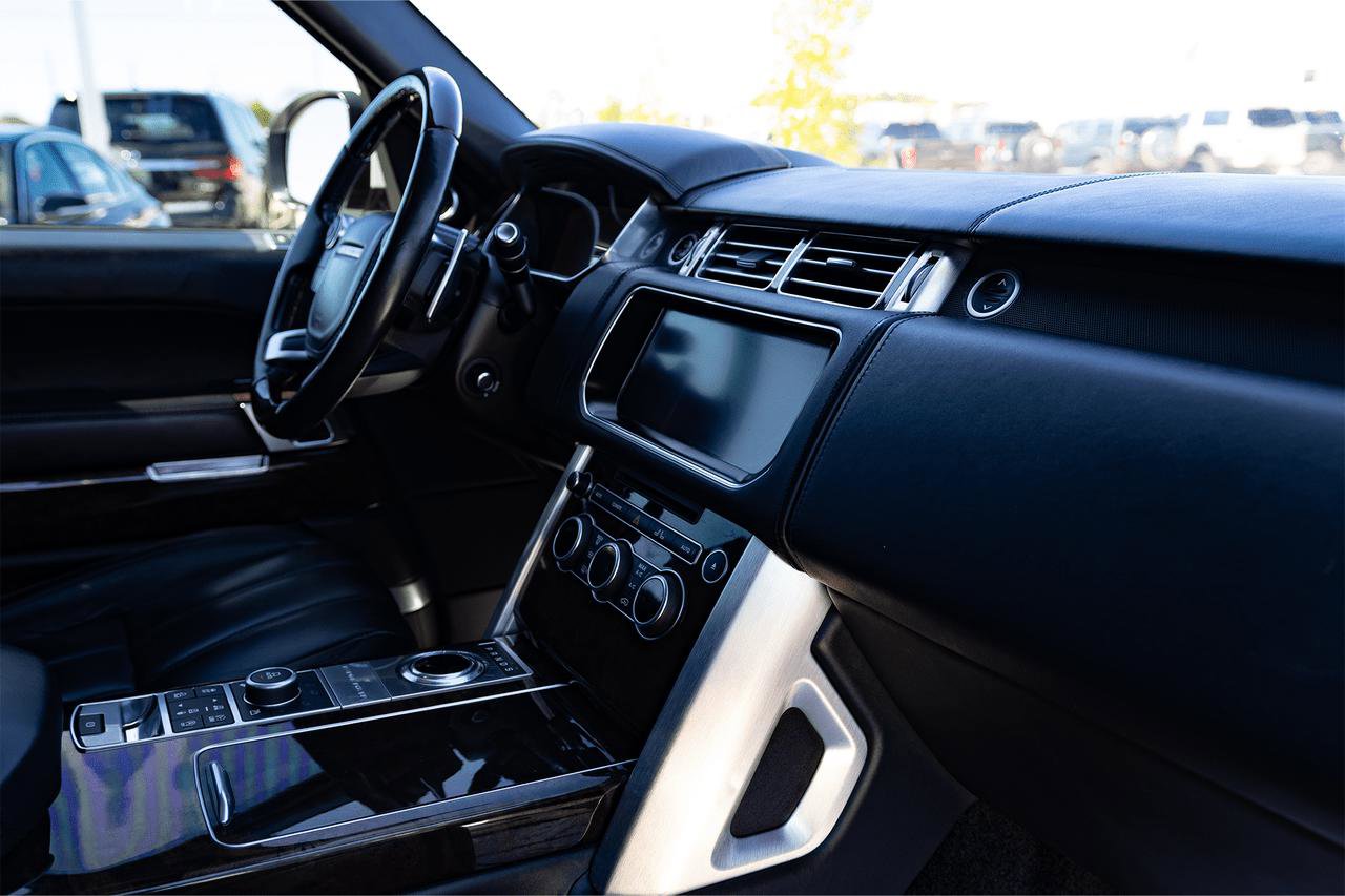 Used 2017 Land Rover Range Rover Autobiography image 21