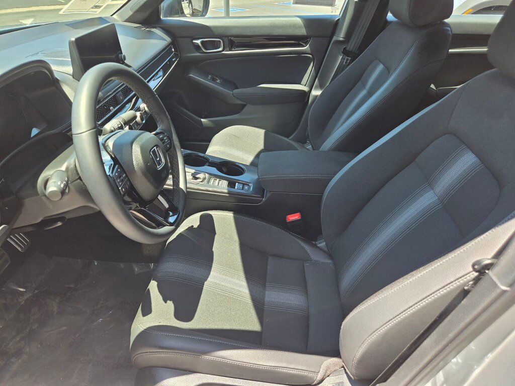 Used 2025 Honda Civic Sport Touring image 9
