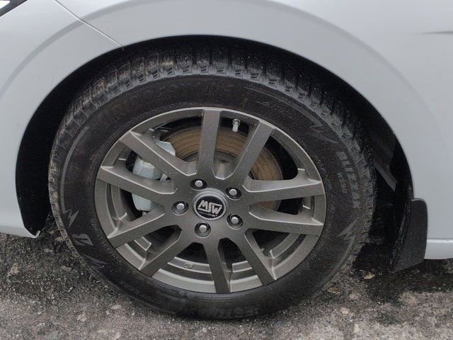 Used 2024 Hyundai Elantra SEL w/ Convenience Package image 10
