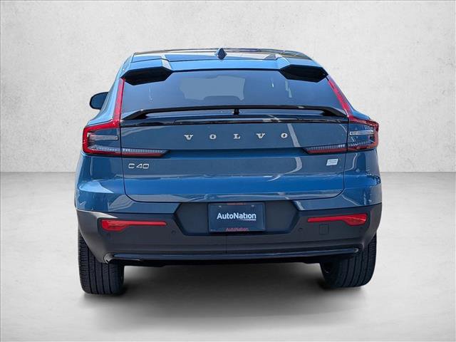 Used 2023 Volvo C40 P8 Recharge Ultimate image 7
