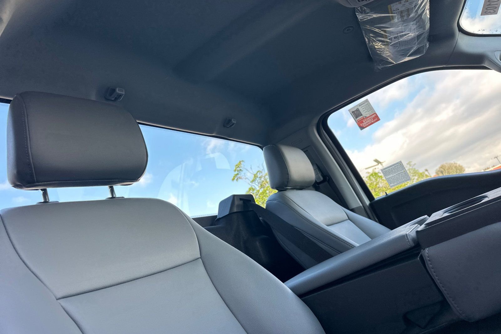 New 2026 Ford F250 XL w/ XL Chrome Package image 15