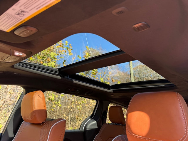 New 2026 Chrysler Pacifica Pinnacle image 39