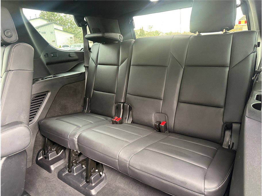 Used 2021 Cadillac Escalade Luxury AWD/4WD image 31