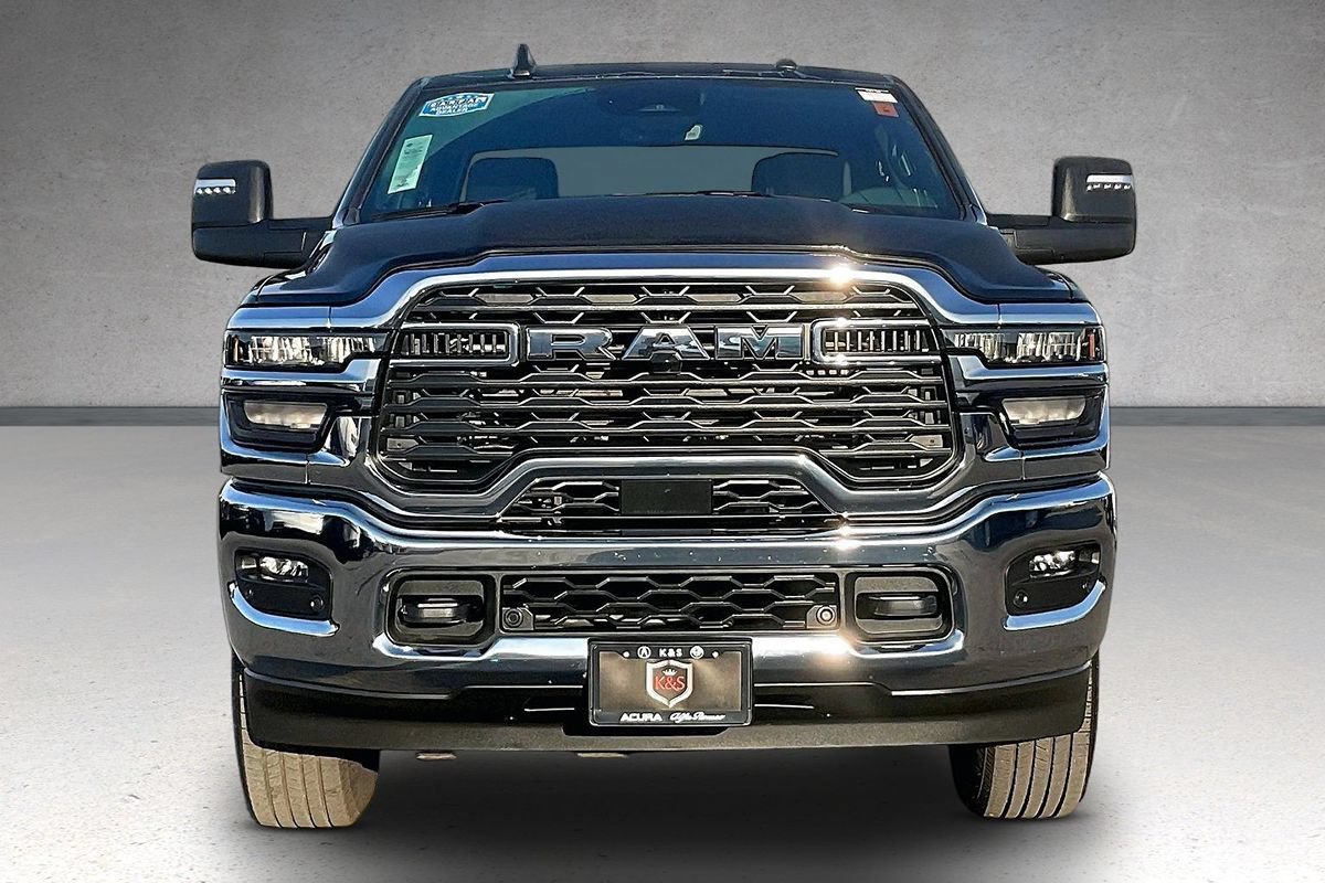 Used 2026 RAM 2500 Big Horn AWD/4WD image 3