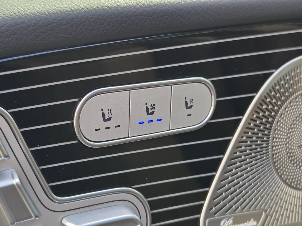 Used 2025 Mercedes-Benz GLS 450 4MATIC image 18