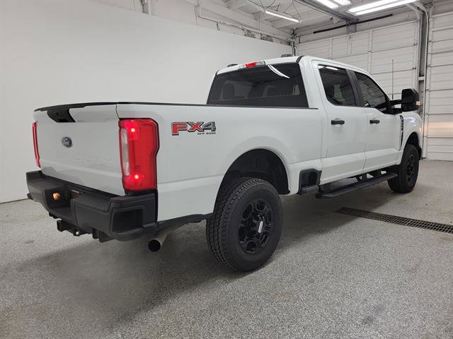Used 2023 Ford F250 XL w/ XL Off-Road Package AWD/4WD image 3
