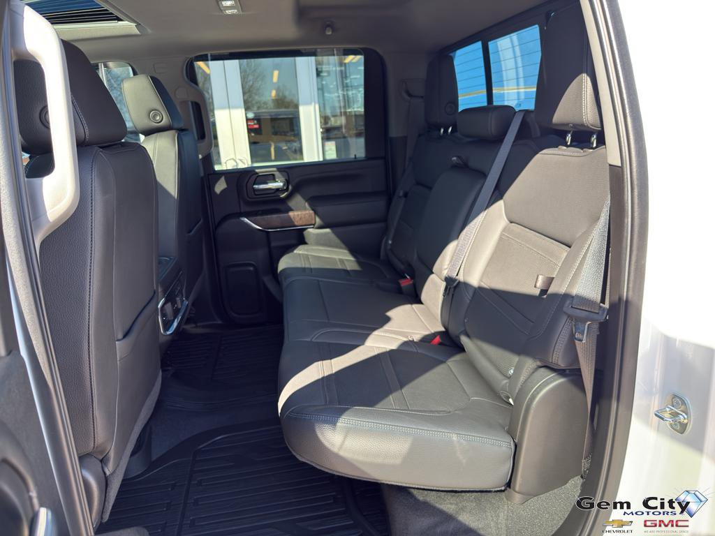Used 2021 GMC Sierra 2500 Denali w/ Denali Ultimate Package AWD/4WD image 12