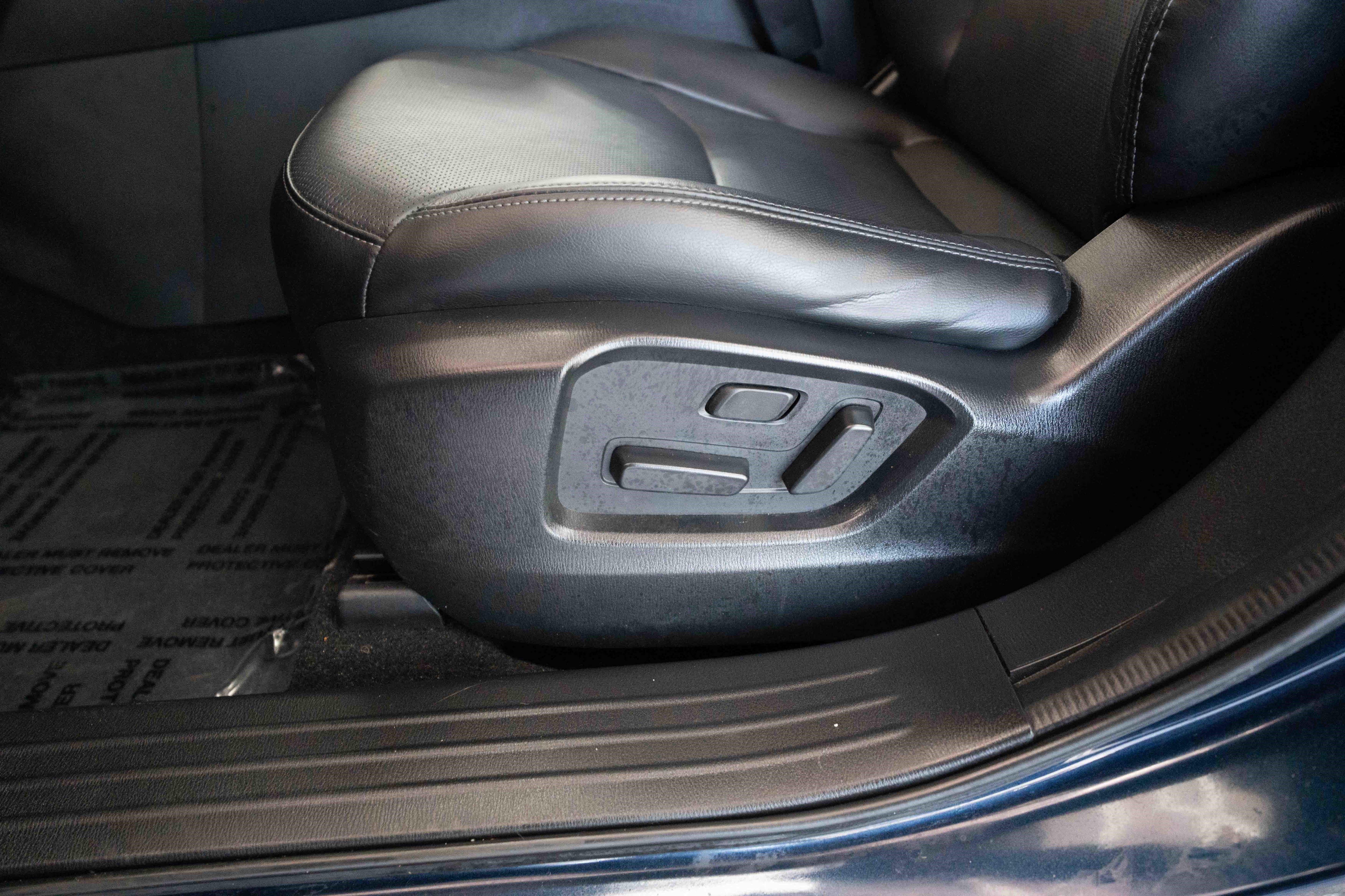 Used 2023 MAZDA CX-9 Touring image 12