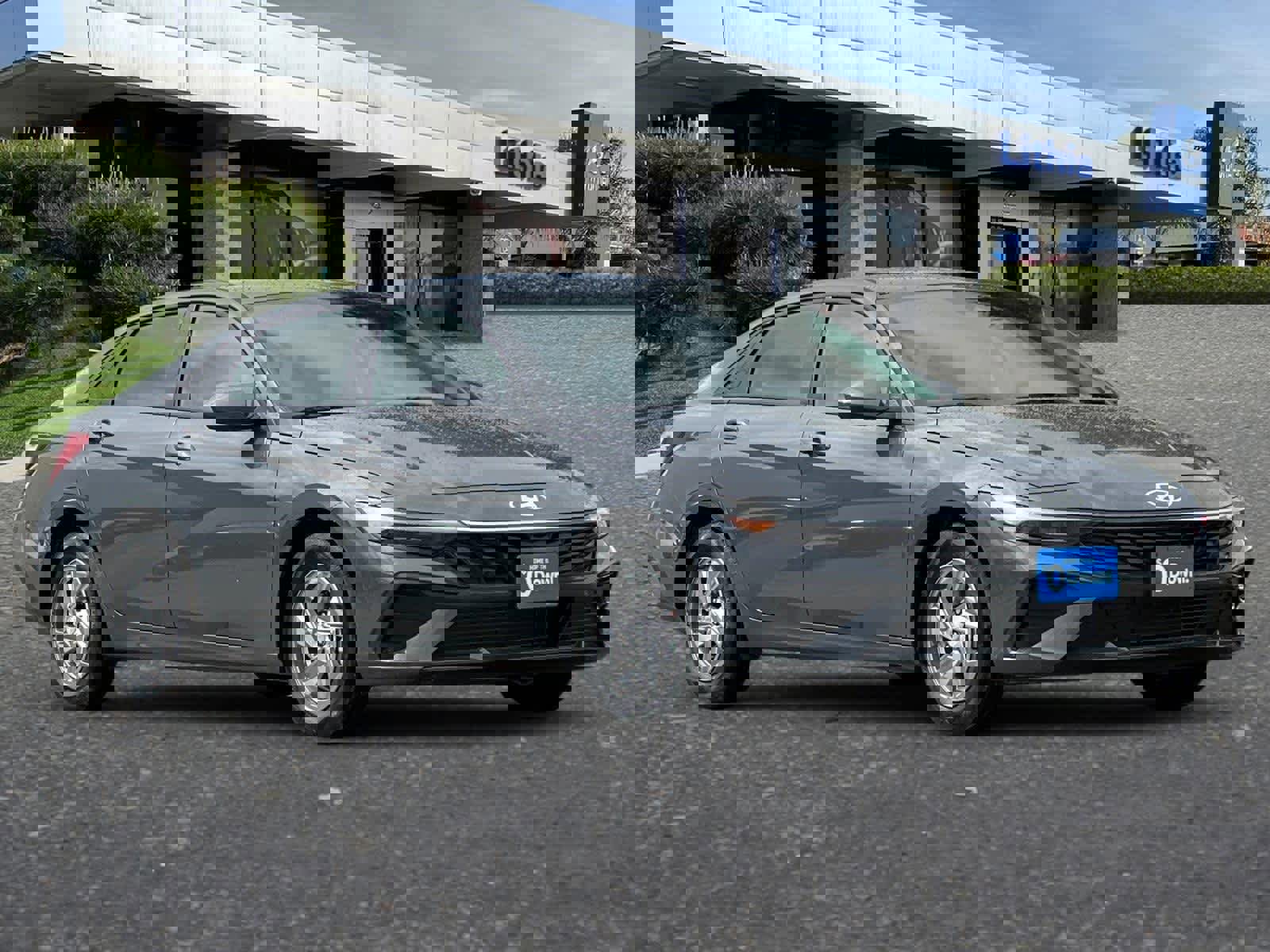 New 2025 Hyundai Elantra SE image 10